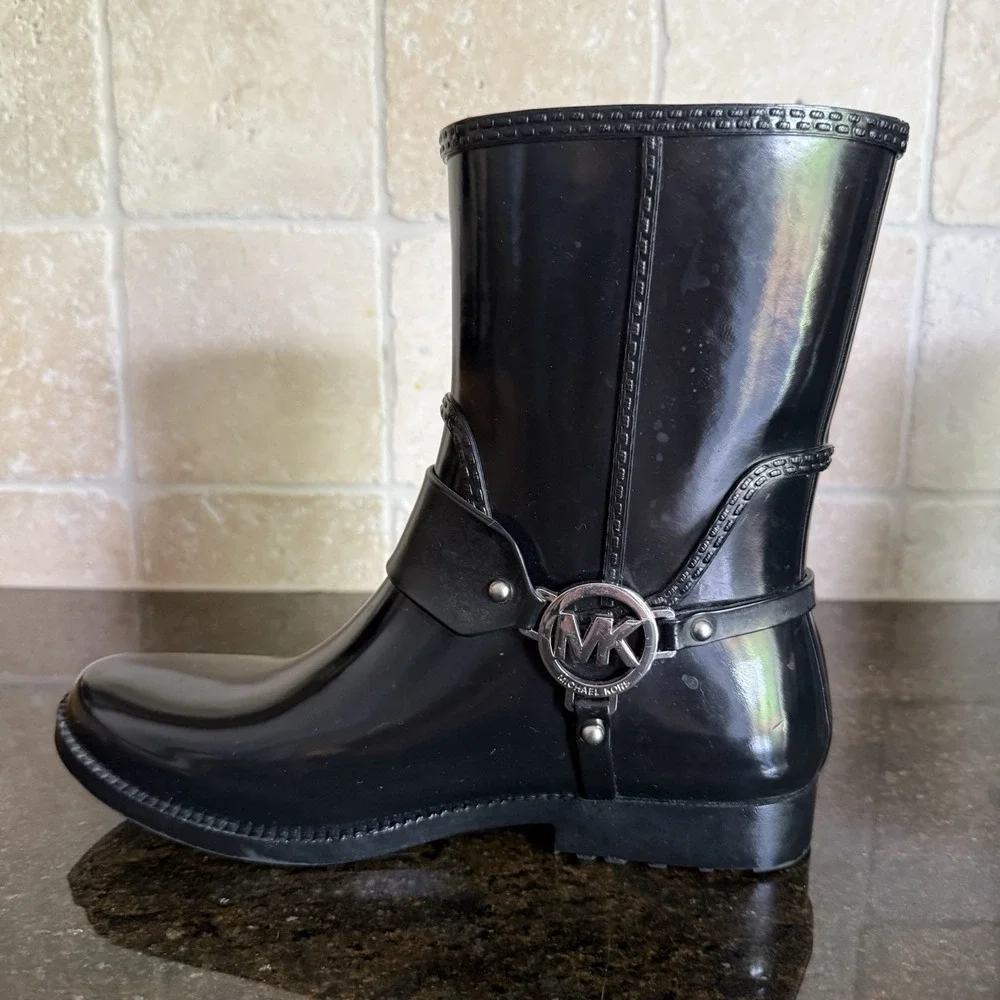 Michael Kors FULTON HARNESS Black Rain Bootie Ankle Boots Shoes US 8